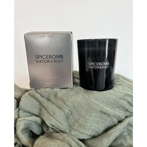 Viktor & Rolf Spicebomb Scented Candle